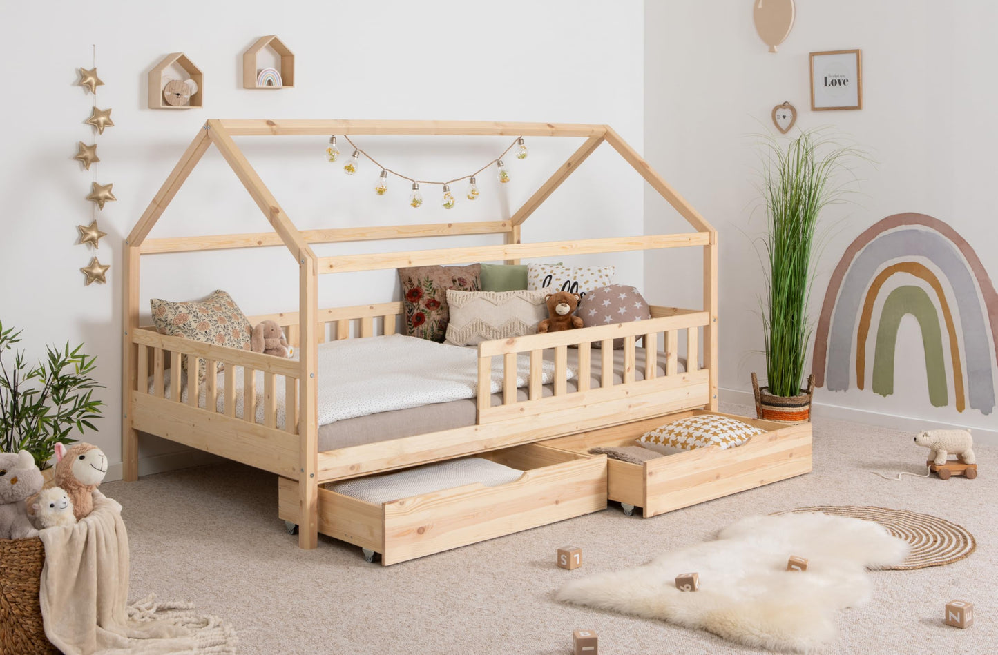 TiCAA Kinderbett Hausbett aus Kiefer Massivholz – mit Schubladen, Rausfallschutz und Rolllattenrost